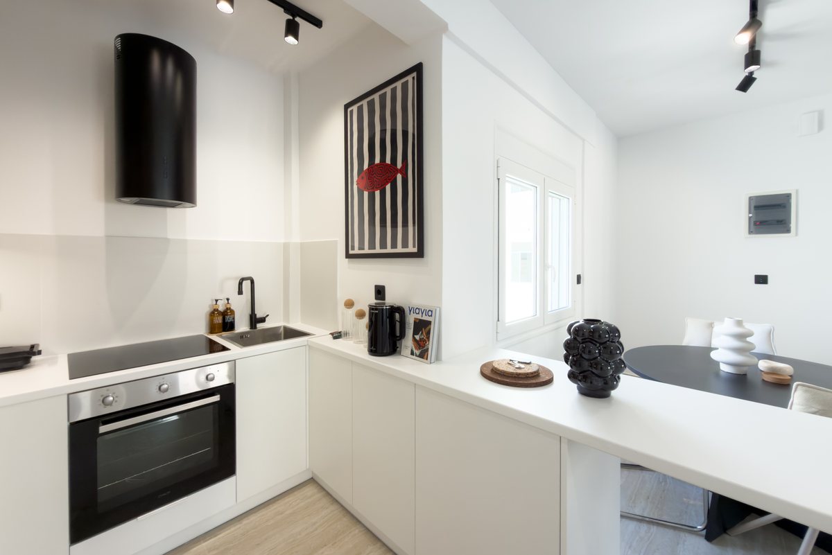 Fully equipped kitchen